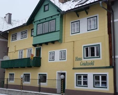 Haus Gradwohl Apartment Schladming Bagian luar foto