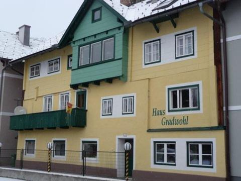 Haus Gradwohl Apartment Schladming Bagian luar foto